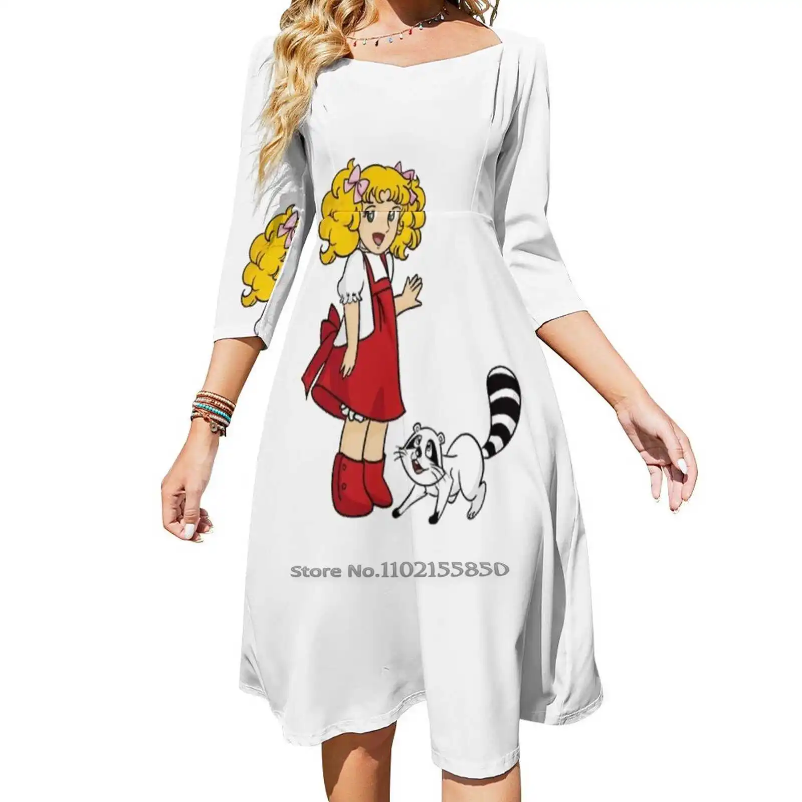 Летнее платье с V-образным вырезом и коротким рукавом