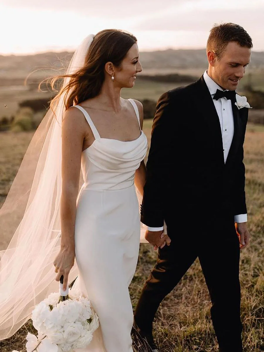 

Simple Wedding Dress Mermaid Spaghetti Strap Lace Appliques Sexy Backless Bridal Gowns Custom Made Vestido De Novia