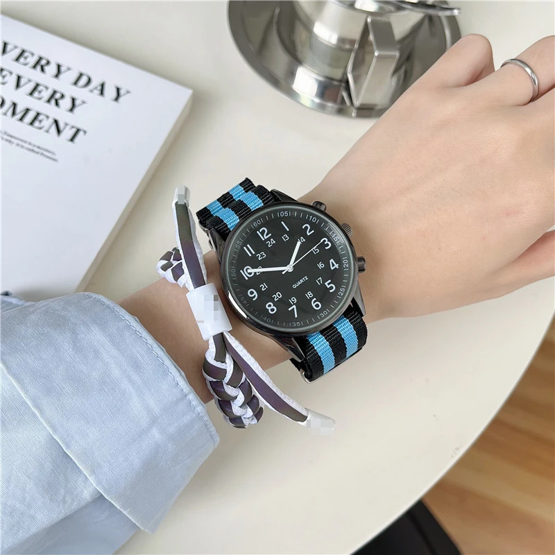 

SMVPCouples Geneva Nylon Canvas Color Strap Watch Men Women Black Dial Luxury Clocks Fashion Number Quartz Watches Relogio Femin