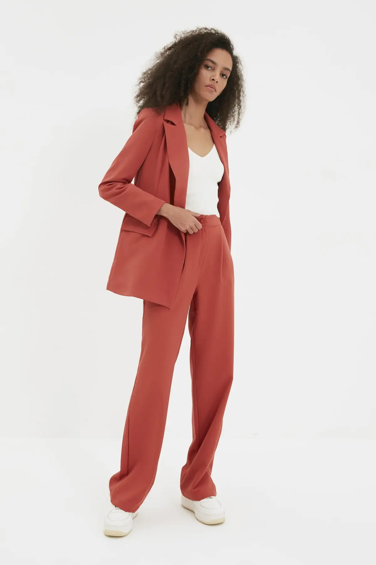 

Trendyol Pocket Detail Pants TWOAW22PL0437