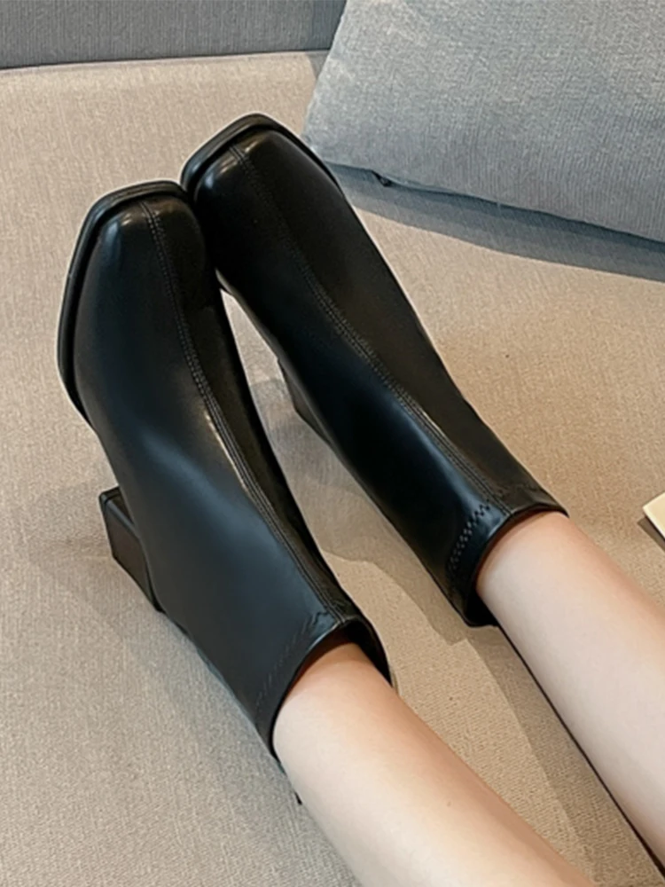 

Autumn Chunky Casual Women Boots Fashion Chelsea Shoes Winter New 2022 Mid Heels Pu Leather Non-slip Zipper Women Goth Boots