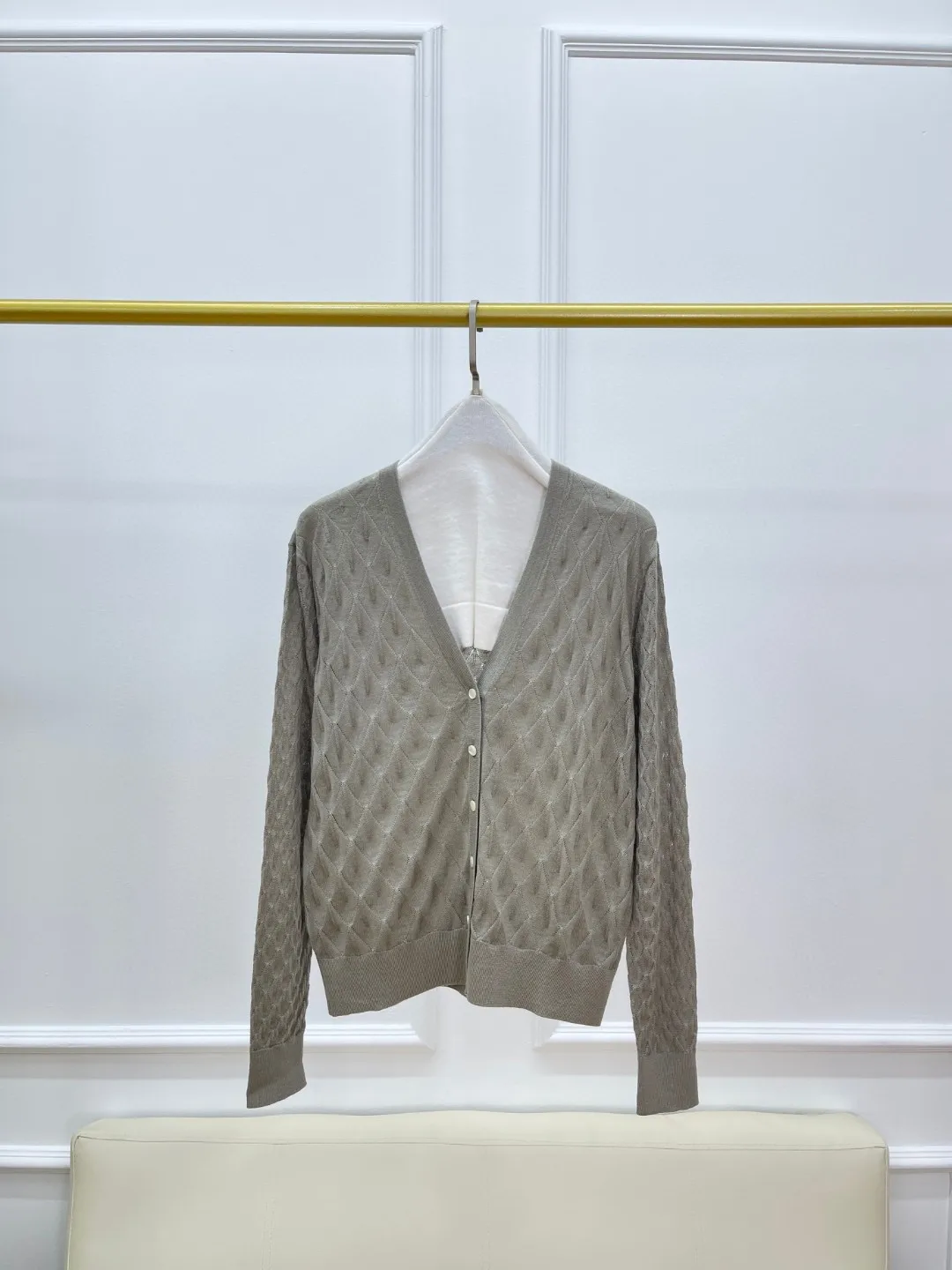 Женский кашемировый кардиган с длинным рукавом