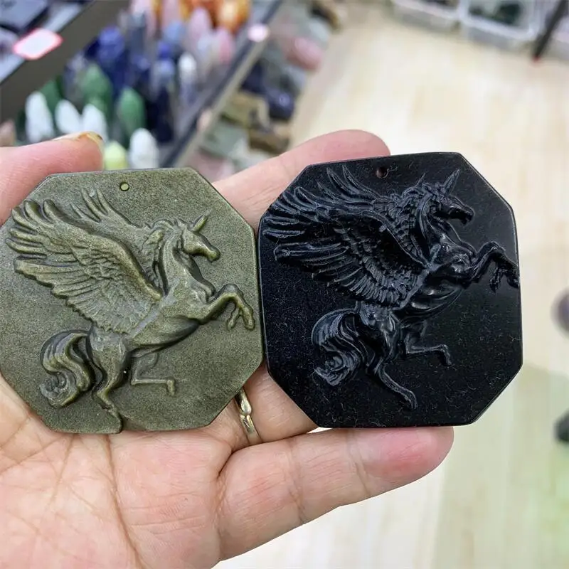 

Natural Crystal Obsidian Unicorn Pendant DIY Necklace Accessories Feng Shui Powerful Animal Christmas Present 1pcs