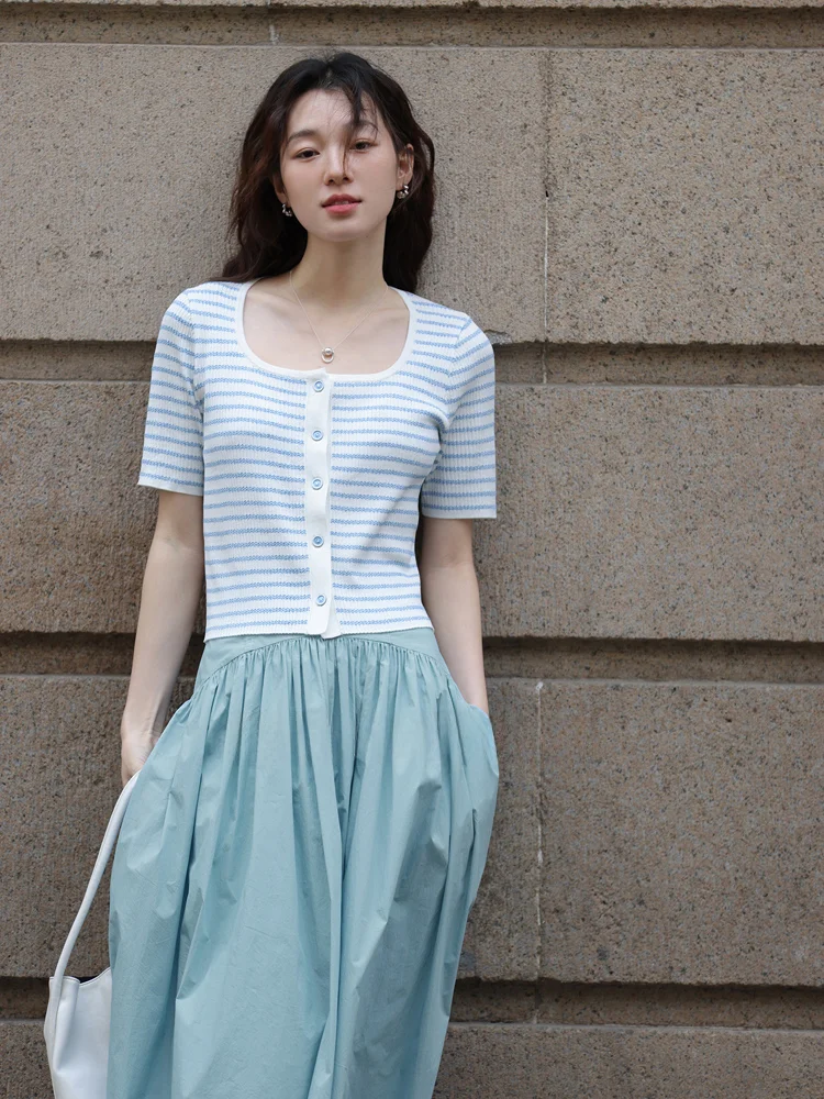 Женский трикотажный кардиган с коротким рукавом в синюю полоску