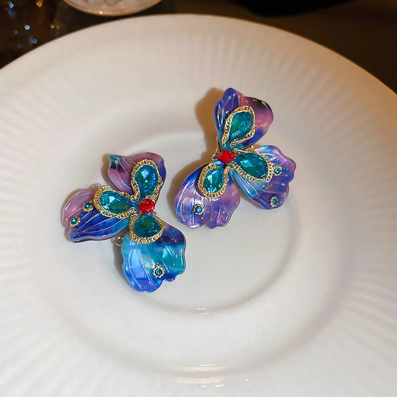 

ALLNEWME Exaggerated Blue Purple Gradient Color Resin Crystal Flower Dangle Earrings for Women Copper Rhinestone Earring Brincos