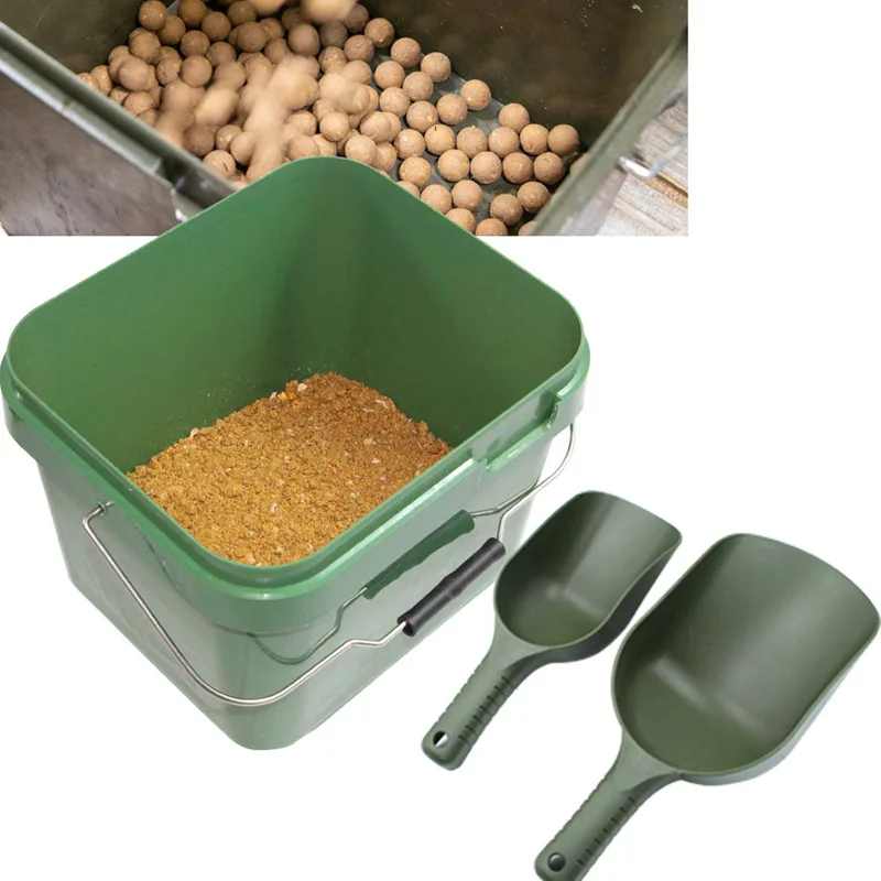 Искусственная ложка для ловли карпа