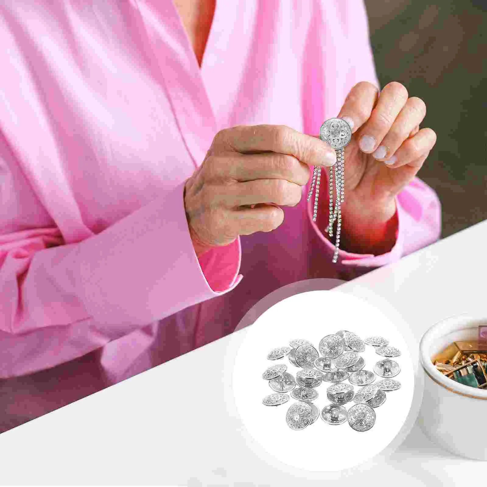 Женские джинсы с перекрестными вставками 30 шт.