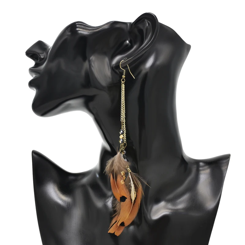 Женские длинные серьги в горошек с кисточками и перьями богемные висячие