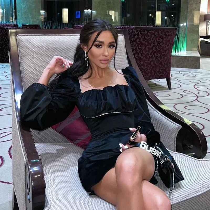 

Black Dress Party Short Dresses for Women Casual Vintage Clothes Square Collar Flannel Tight Dresses with Long Sleeve