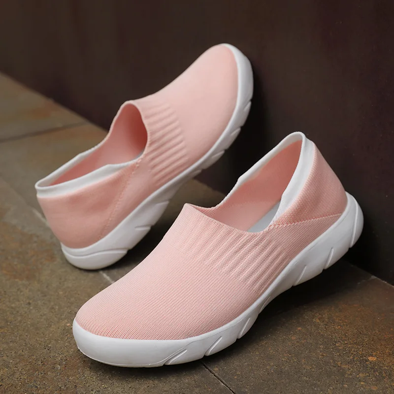 Fashion Women Vulcanized Shoes Ligthweight Breathable Casual Wild Non-slip Large Size 42 Women Shoes Outdoor Casual Shoes Woman