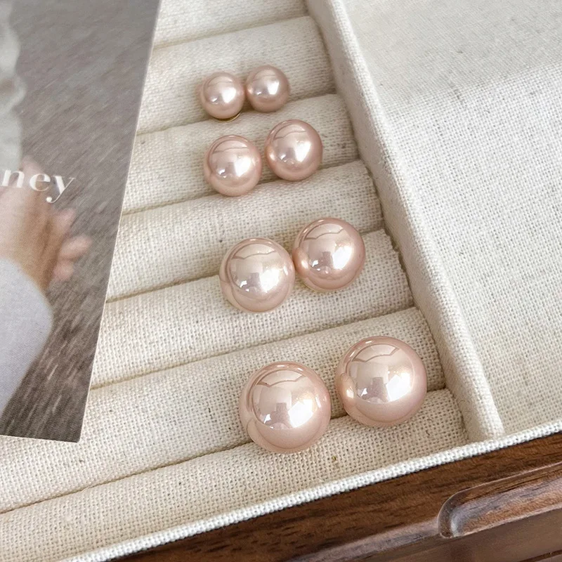 Женские серьги-гвоздики с Жемчугом Цвета Шампанского