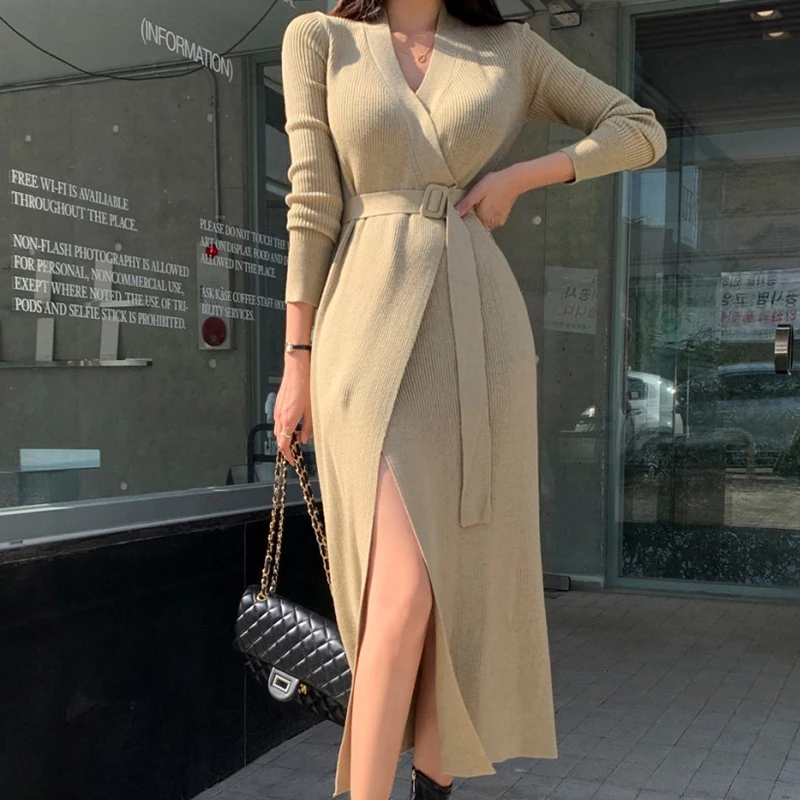 

Зимние платья 2022, теплые женские Элегантные корейские винтажные трикотажные платья, плотная новая однотонная одежда-свитер, женское черное платье с поясом