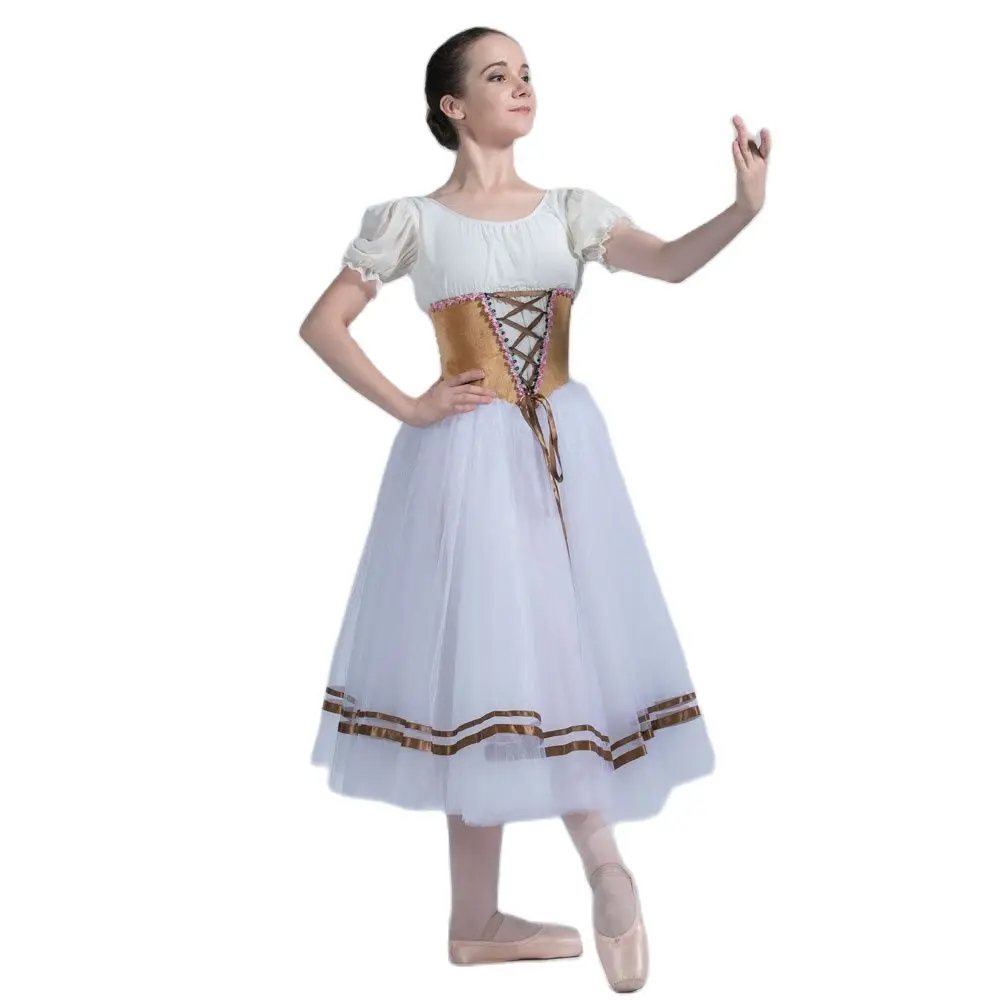 Коричневый бархатный топ с лифом и белой длинной романтической балетной пачкой