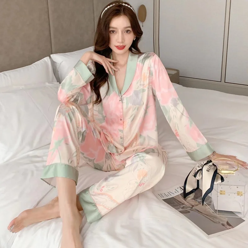 Lisacmvpnel Spring New Style Ice Silk Pajamas Women's Long Sleeved Suit Thin Home Clothes Suit Can Be Worn Outside Print Fashion