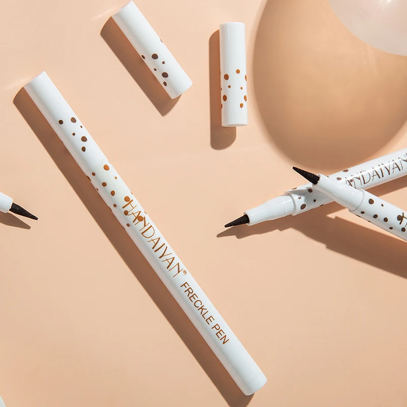 Натуральная Реалистичная карандаш для веснушек консилер лица искусственная