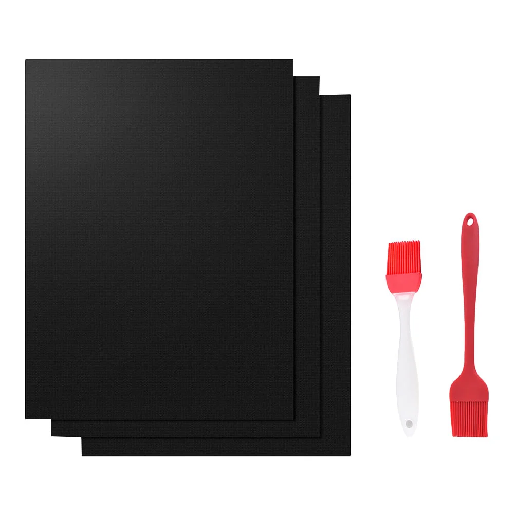 

3pcs Non-stick Grid Mat Barbecue Pad Heat Resistant Barbecue Mat with 2 Brushes