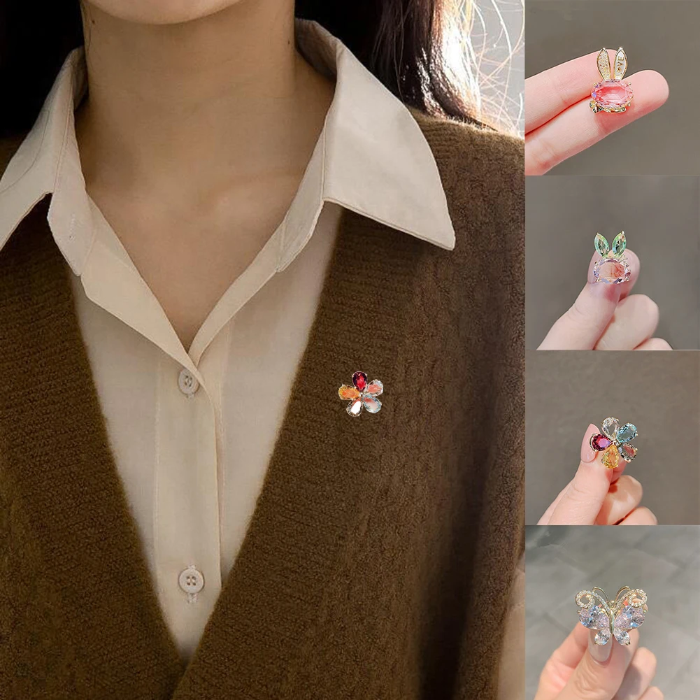 

Fashion Brooch Crystal Flower Rabbit Brooches for Women Anti-glare Lapel Pin Fixed Clothes Pins Sweater Coat Clothing Accessory
