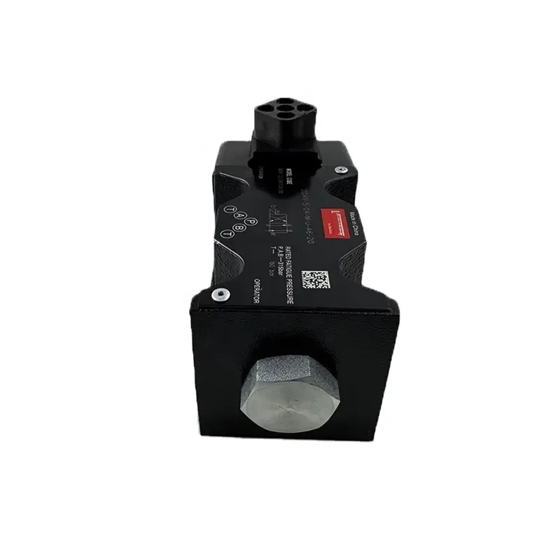 Фото Гидравлический клапан Eaton DG4V-5-0A-M-U-A6-20, серия DG4V, электромагнитный распределительный клапан, оригинальный сервоклапан №5