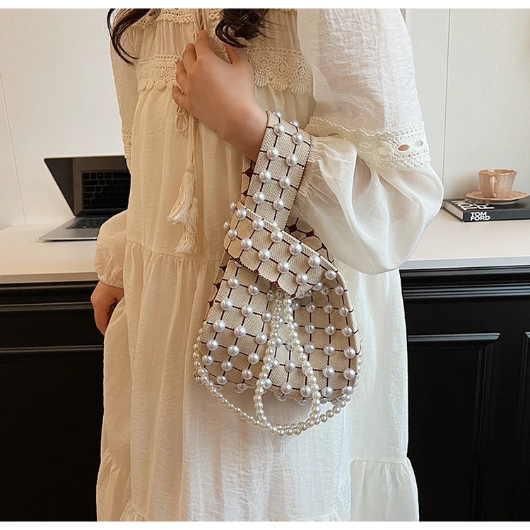 Женская сумка-Кроссбоди с жемчужной цепочкой 2024