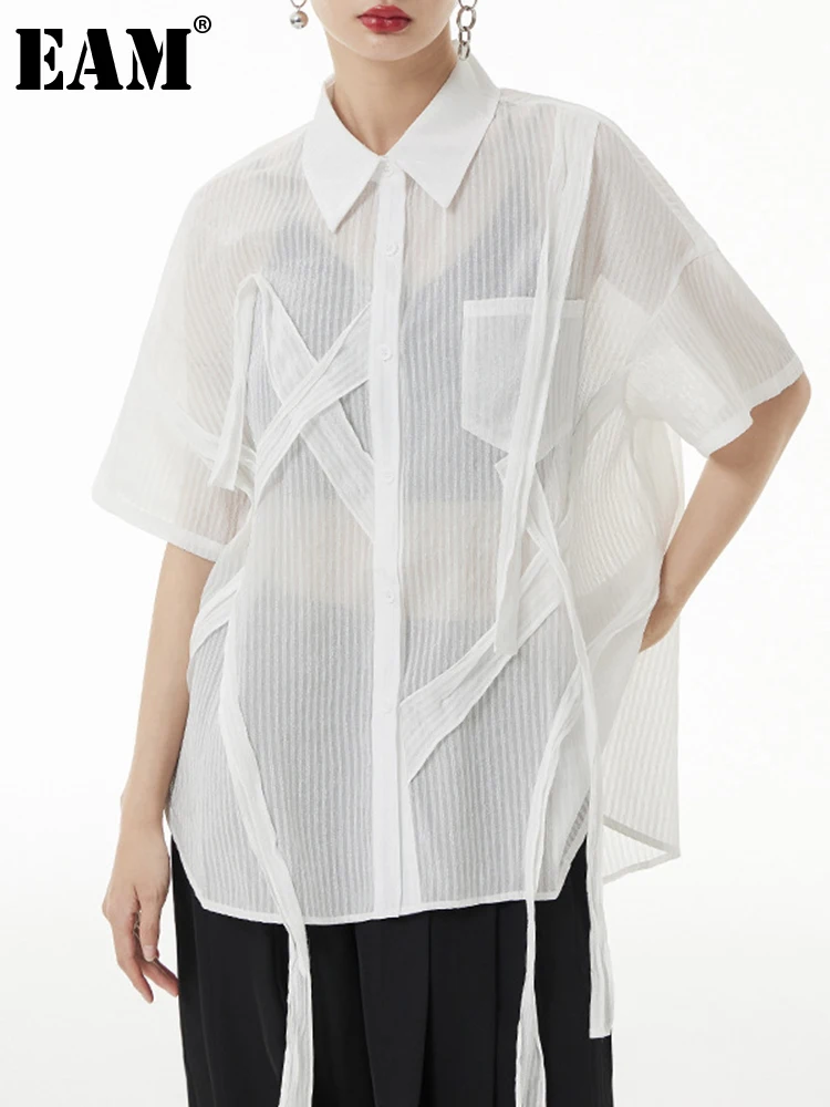 

[EAM] Women White Perspective Ribbon Big Size Blouse New Lapel Short Sleeve Loose Fit Shirt Fashion Spring Summer 2023 1DF8782