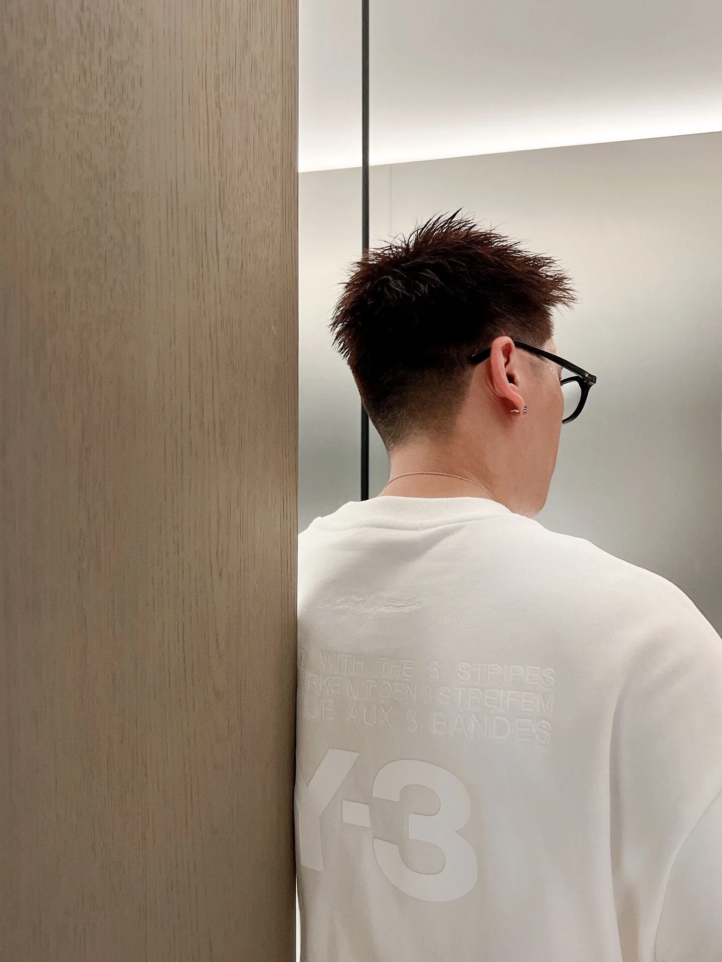 Рисунок 4 - Толстовка Y3 Yamamoto с надписью Yohji