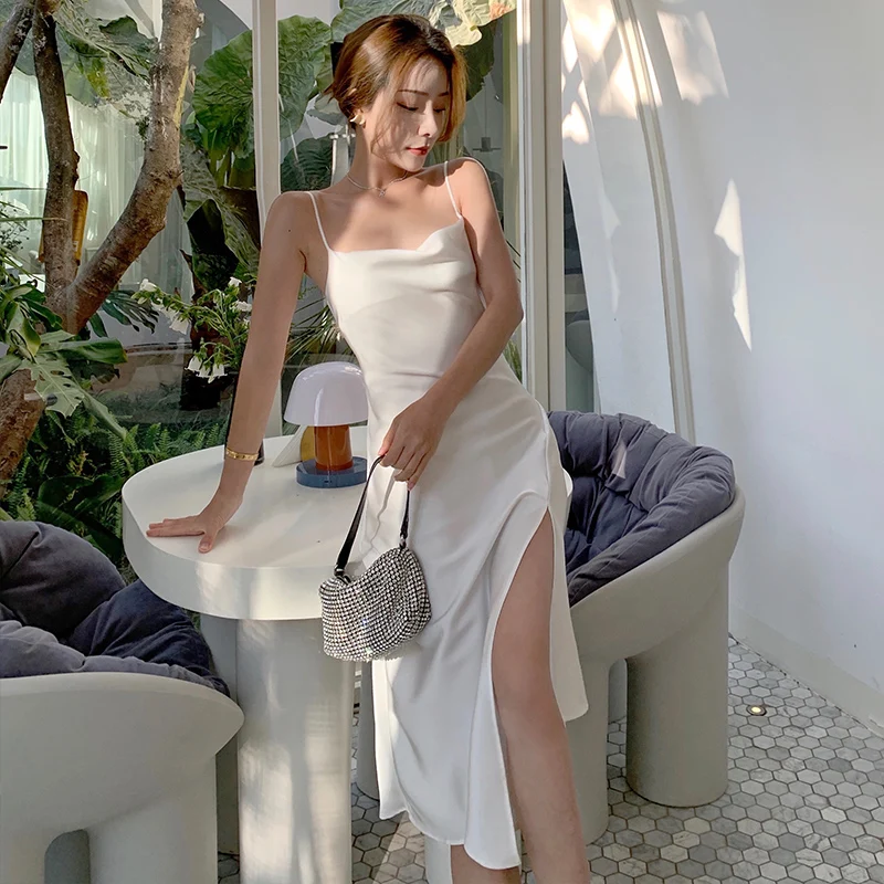 

NEW 2 Colors Women Midi Slip Dress White Black Summer 2022 Runway Elegant Slim Korean Straps Dress Beach Vacation Party Vestidos