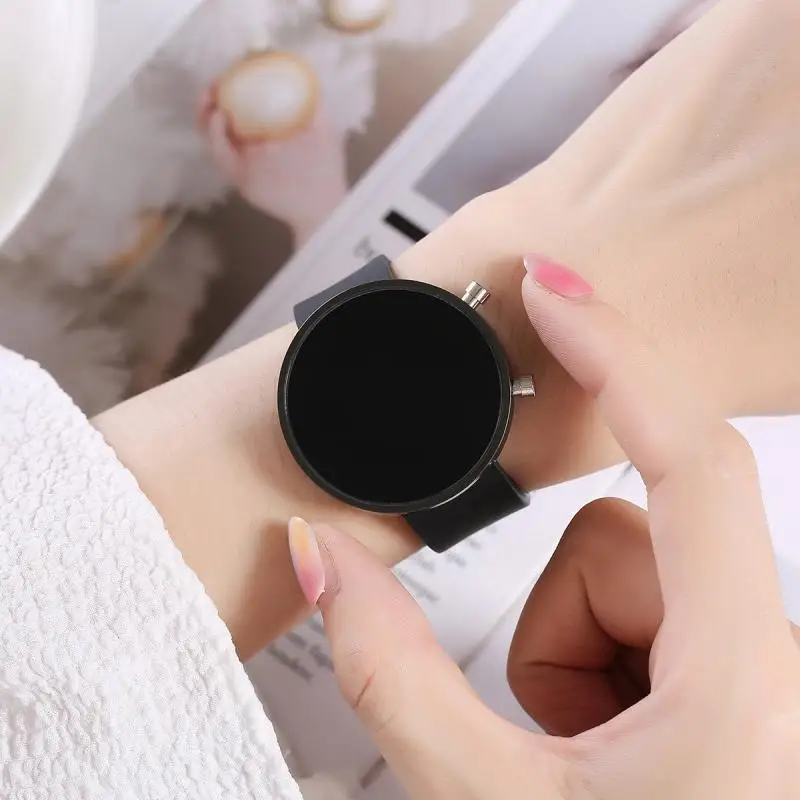 Часы женские цифровые модные повседневные спортивные электронные с простым