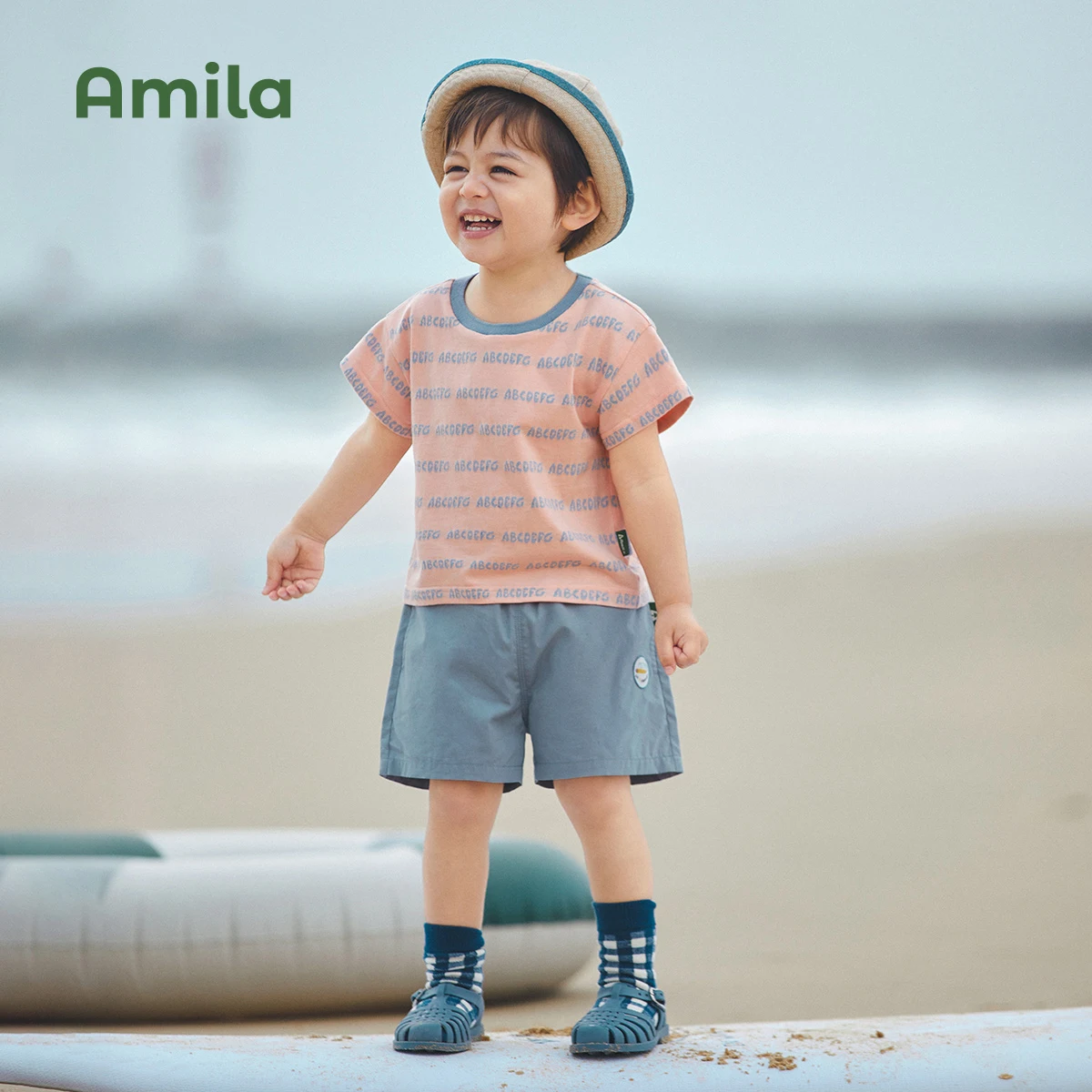 

Amila Children's 2022 Summer New Baby Suit for Boys and Girls with Letter Print Short-sleeved T-shirt and Shorts Two-piece Set