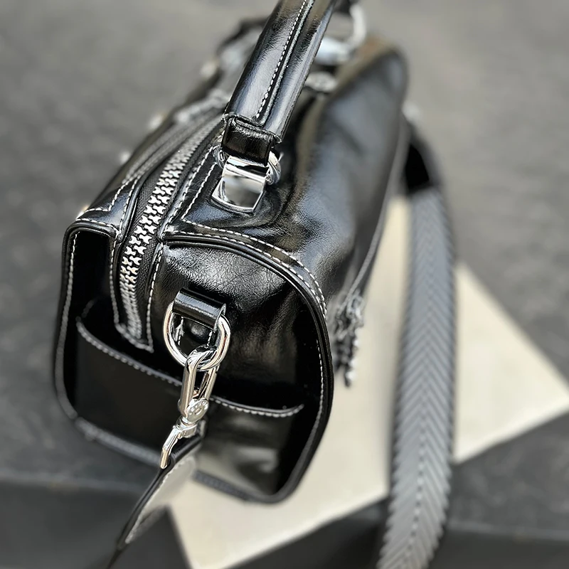 Brand Luxury Handbag Women Real Leather Designer Bag Ita Rivet Fancy Frills Crossbody Bags for Women Sac A Main Bolsa