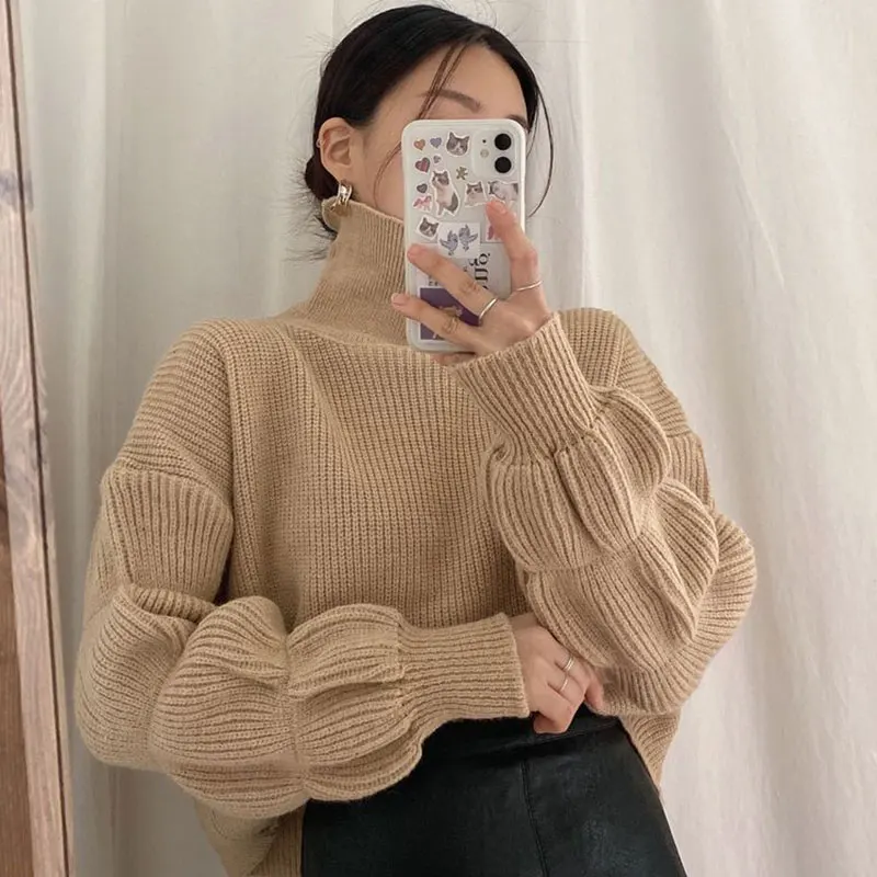 

Женский простой теплый свитер-водолазка с рукавами-фонариками