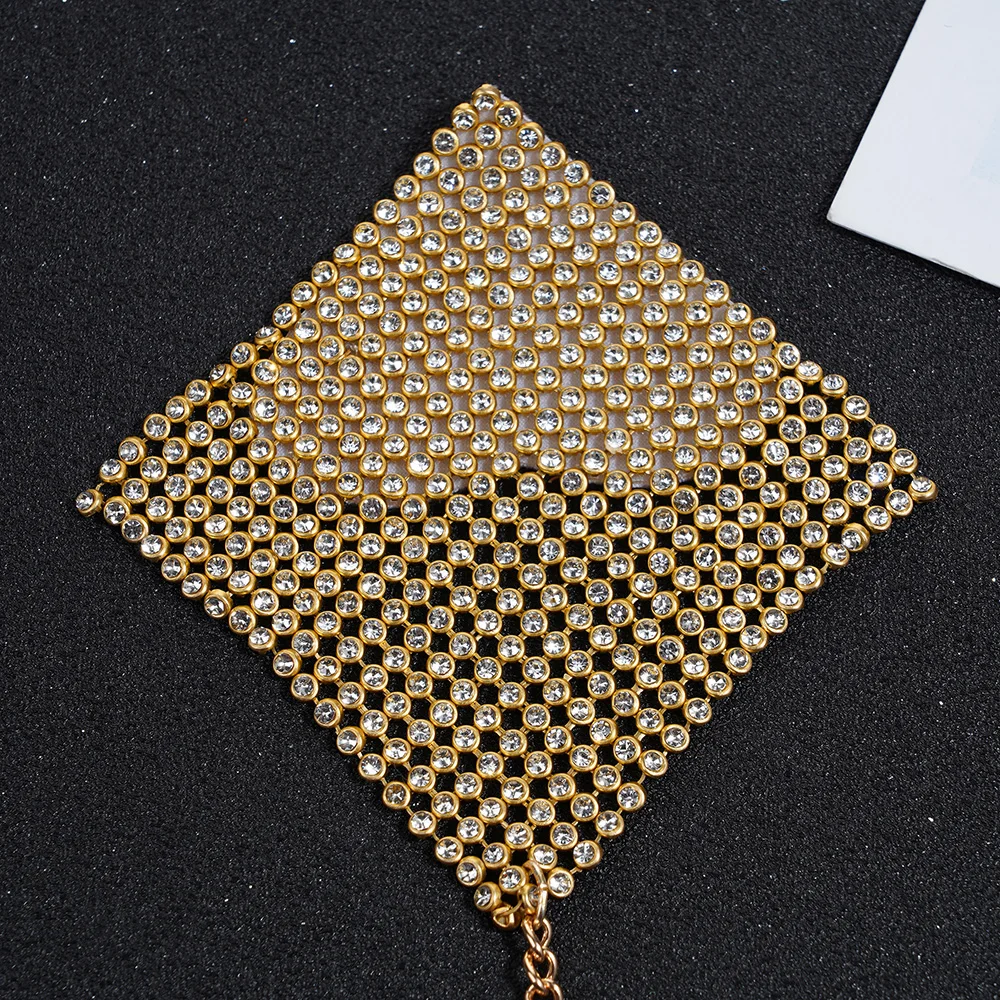 Женская пикантная цепочка для тела ювелирные изделия золотого цвета стразы