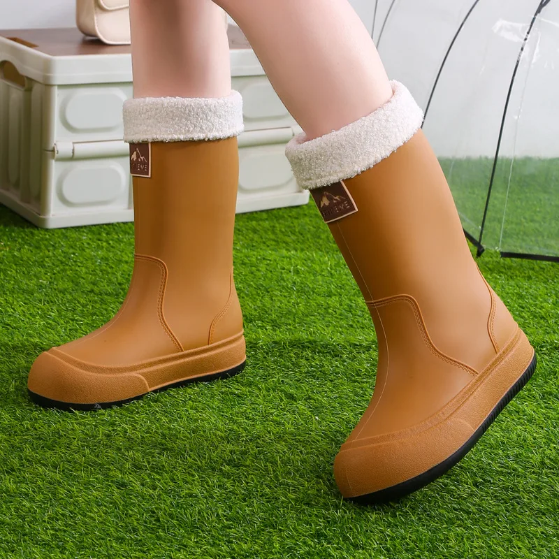 Всесезонные резиновые сапоги женские флисовые высокие непромокаемые туфли для