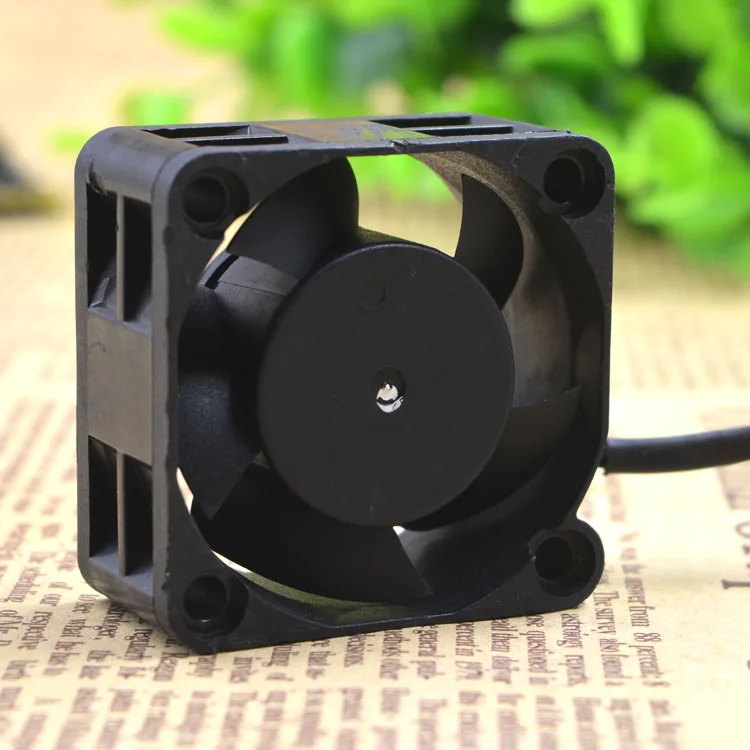 

YONGLIN DFB402024M 4CM 24V 1.9W 3-WIRE INVERTER FAN 4020 SERVER FAN