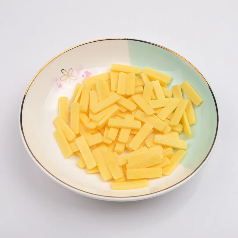 

10pcs Mini Fruit Chocolate Strawberry Artificial Blueberry Toys Doll Accessories Food Play PVC Simulation Decorations Home Decor