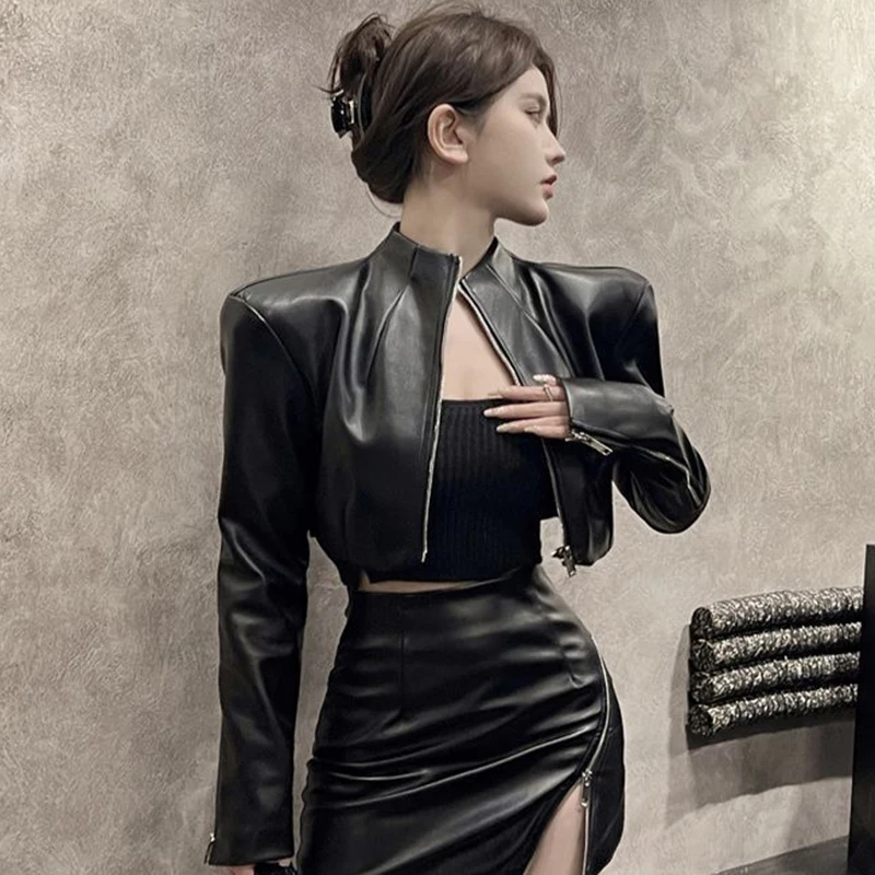 Куртка женская байкерская