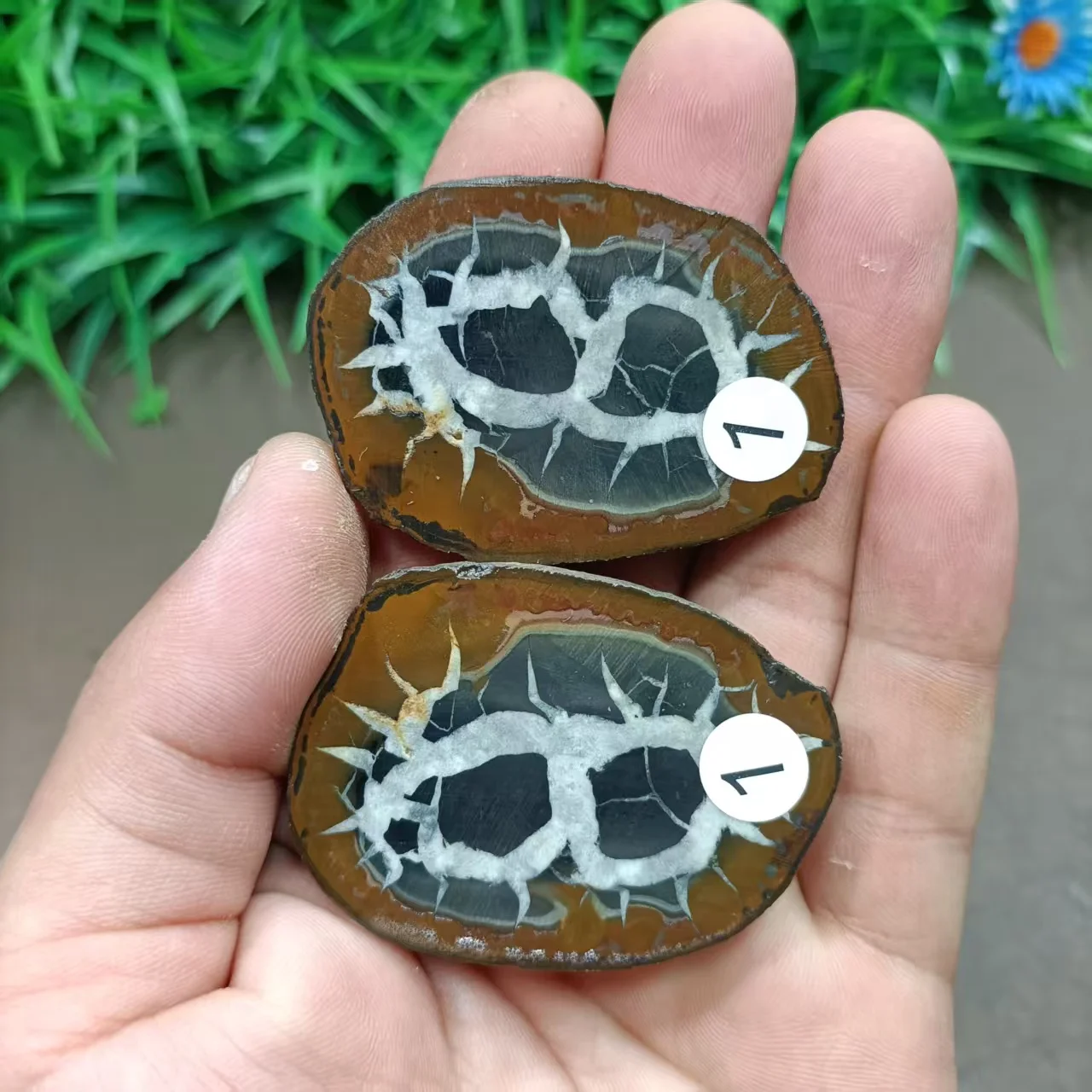 

Натуральный марокканский камень с драгоценным камнем ganyi