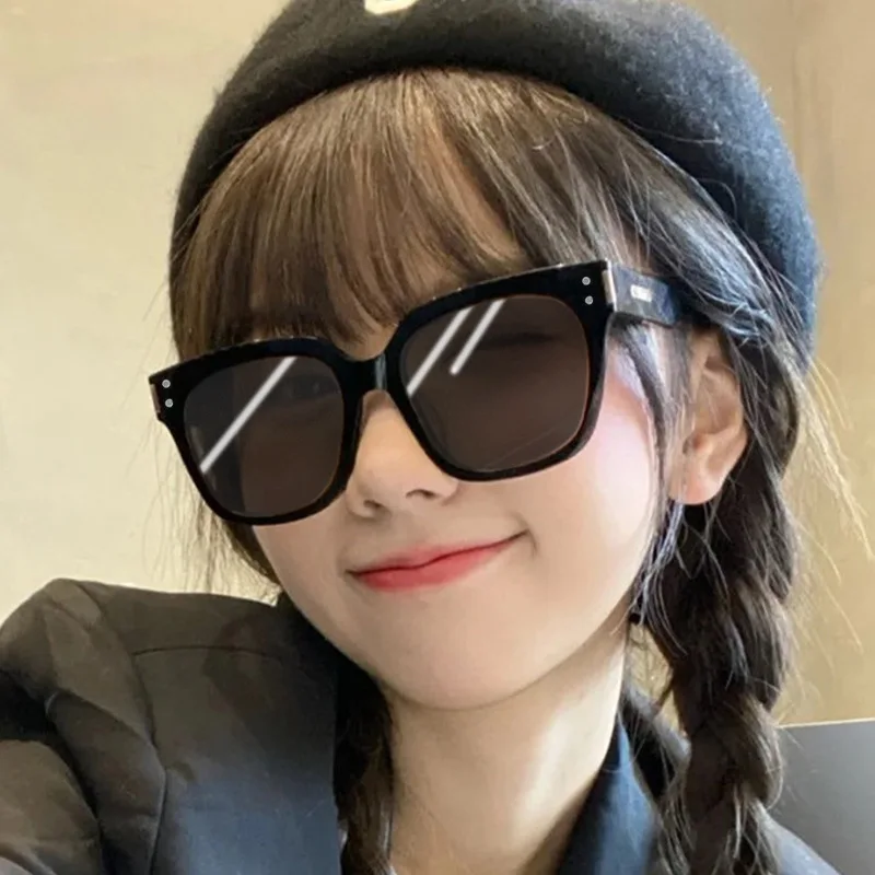 

Солнцезащитные очки с защитой от ультрафиолета UV400 для мужчин и женщин