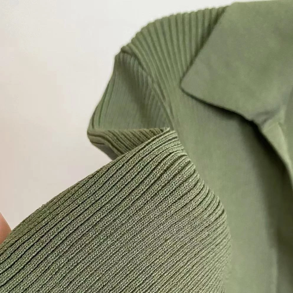 

Новинка весна-лето 2022, Однотонный свитер на пуговицах с V-образным вырезом и коротким рукавом