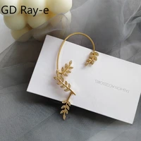fashion retro golden leaf earrings new trendy pearl ear cuff olive branch diamond korean earrings for women1044