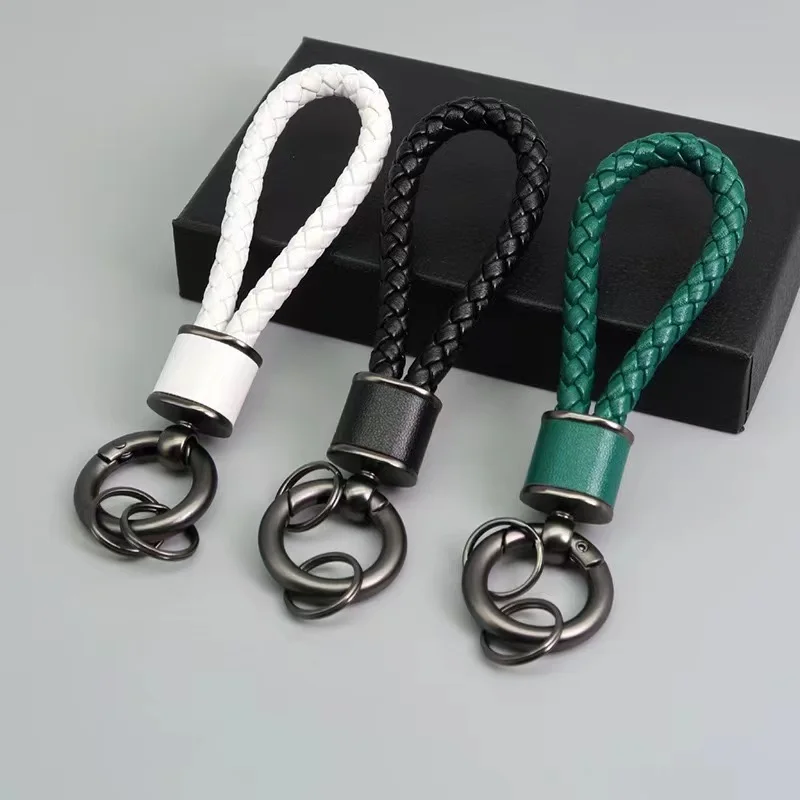 

Creative Korean Handwoven Keyring Fashion Leather Rope Keychain Women's Bag Car Accessories Couple Pendant Gift