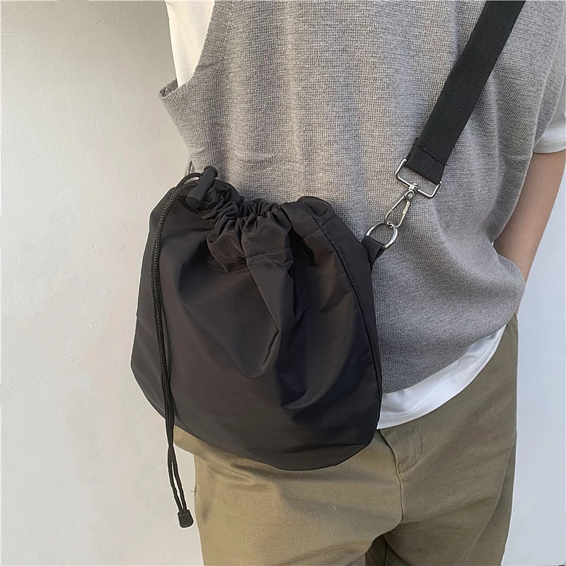

Small Designer Bundle Crossbody Waist Phone Shoulder Messenger New Nylon Pocket Fashion Bag Men Bag Pack Cell 2022 Travel