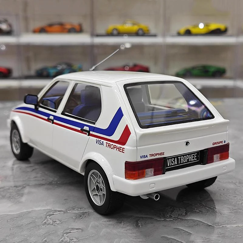 Фото ОТТО для TROPHEE GR. Модель автомобиля B 1983 из симуляционной смолы, масштаб 1:18, OT1053 №2
