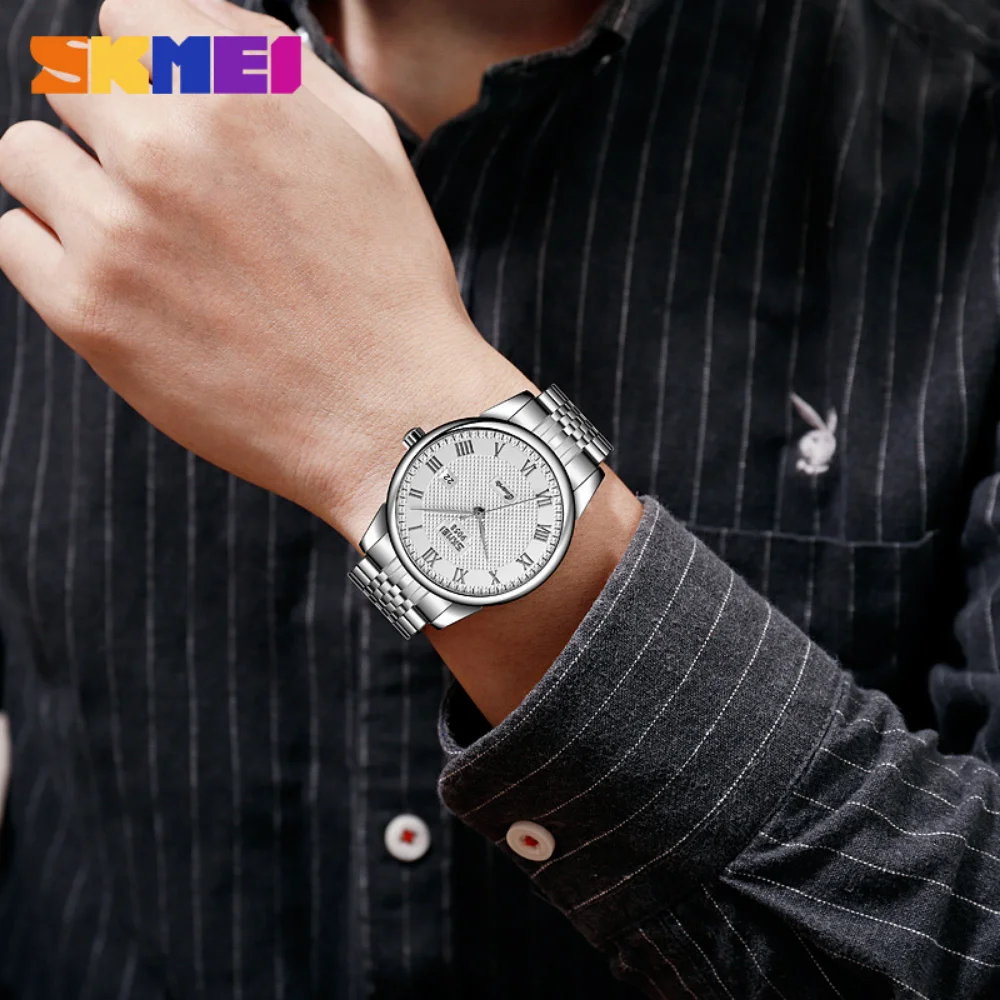 Men's and Women's Classic Business Couple Belt Quartz Watch Fashion Items Waterproof Steel Belt Calendar