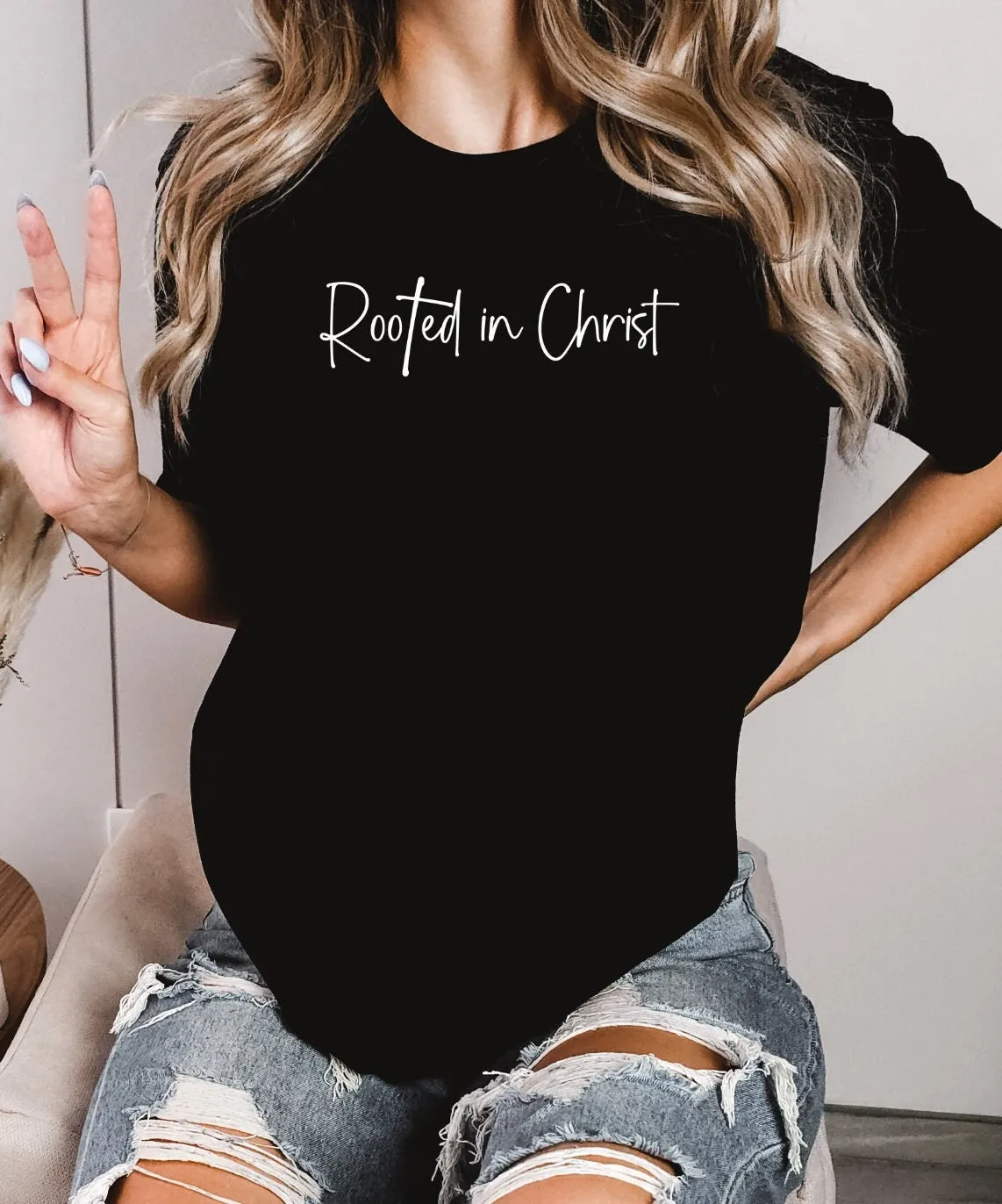 Футболка с надписью God is Good for Her He