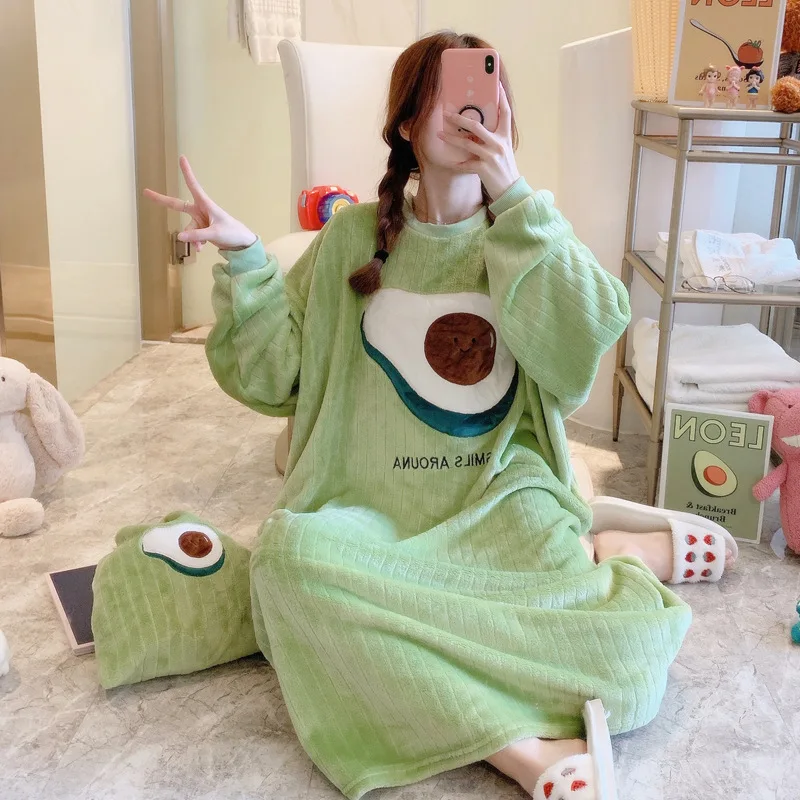 Long Gowns Sleepwear Thicken Big Size Negligee Strawberry Loungewear Nightwear Women Kawaii Nightgowns Winter Warm Flannel Dress