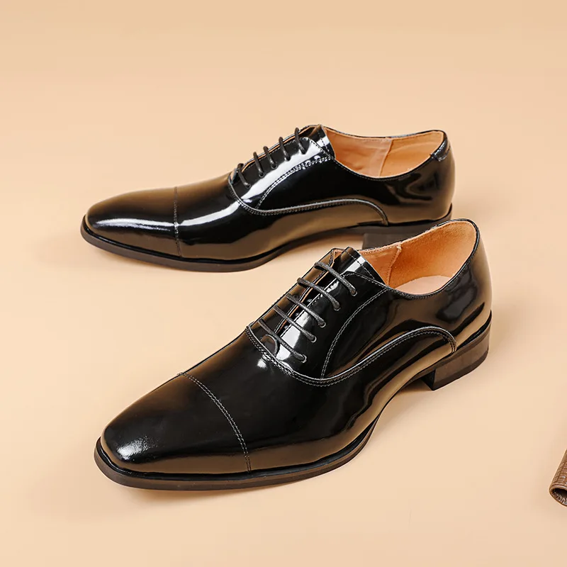 

Men's Casual Leather Shoes Patent Leather Oxfords Dress Shoes Gentleman Footwear Suits Cap Toe Shiny Black Wedding Shoe Grooms
