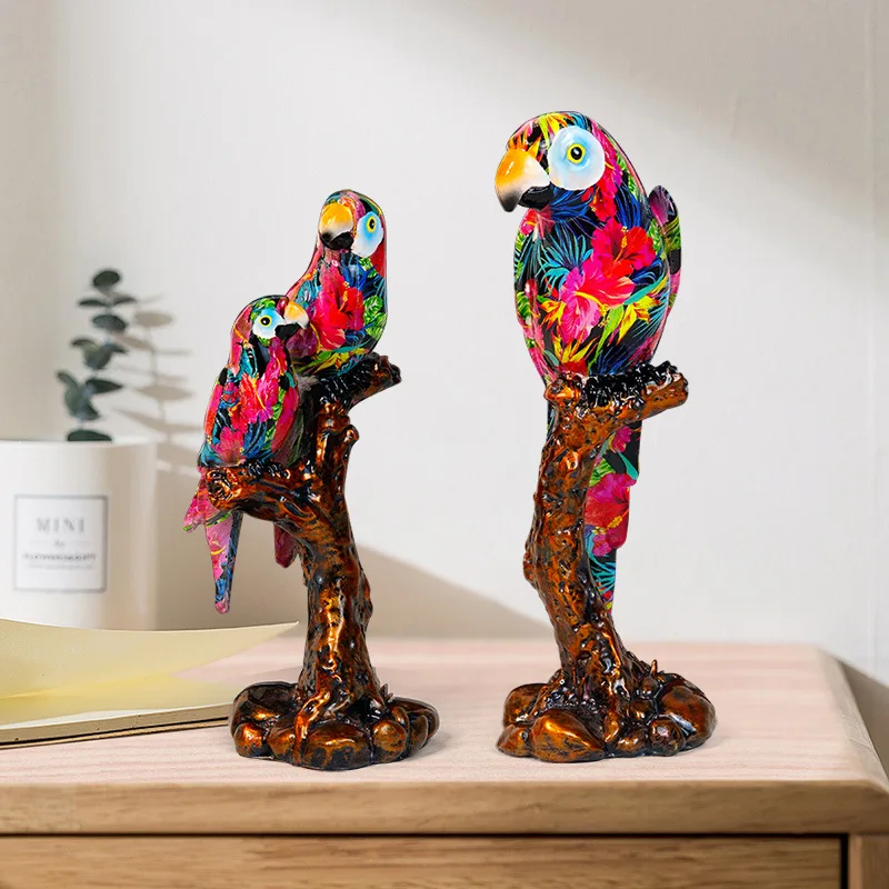 

Home Decoration, Office Desktop Decoration, TV Cabinet, Porch Decoration European Style Creative Resin Parrot Decoration