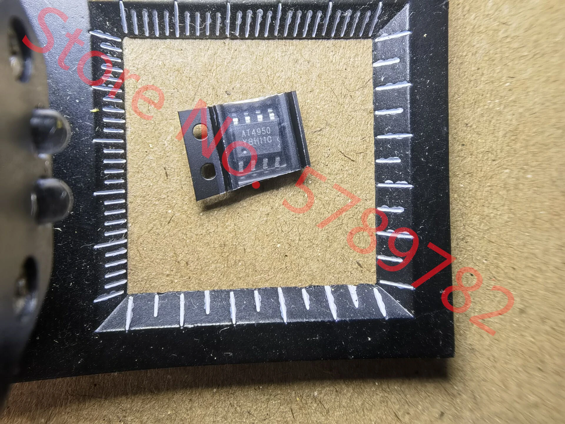 

1pcs/lot AT4950 AT4950ELJTR-T SOP8