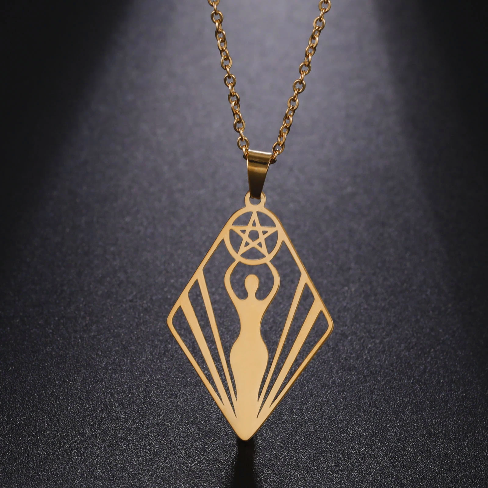 

Amaxer Stainless Steel Pentagram Goddess Amulet Necklace Wicca Pagan Pendants Necklaces for Women Girl Witchcraft Jewelry