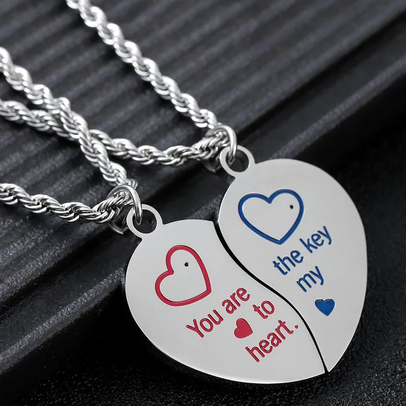 

Titanium Steel Jewelry Love Text Two-color Peach Heart Splicing Couple Stainless Steel Necklace